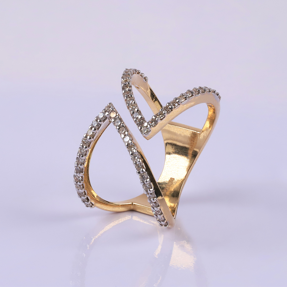 Contemporary diamond Ring