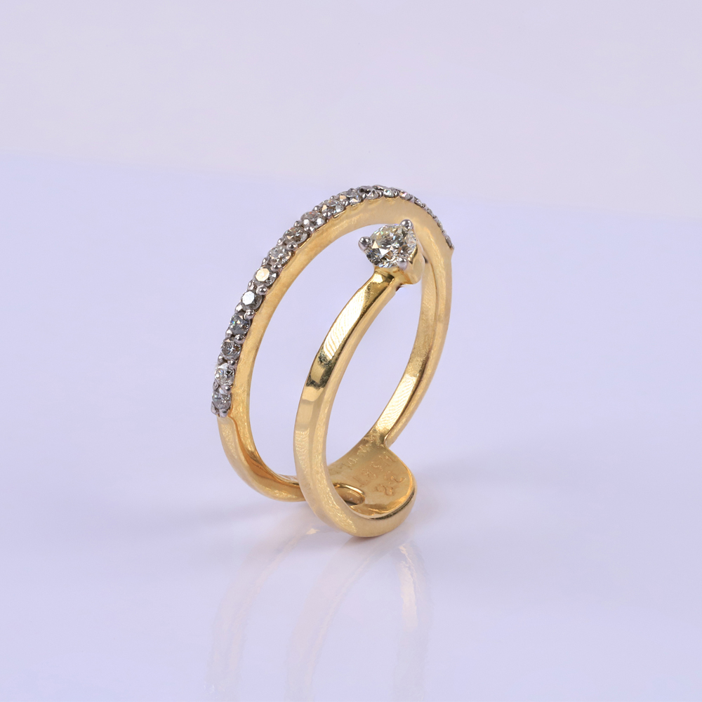  Designer diamond ring